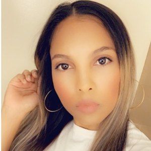 Meet your Posher, Kaylaa